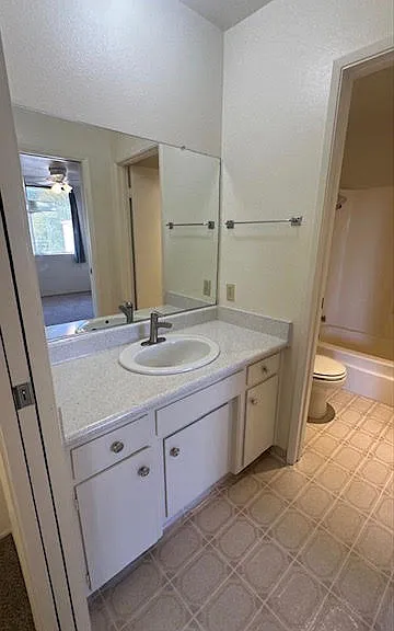 1390 Southwood Dr #A — Photo 14