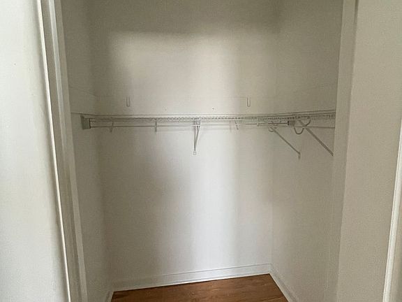 5th image of 131 N Grove St #204