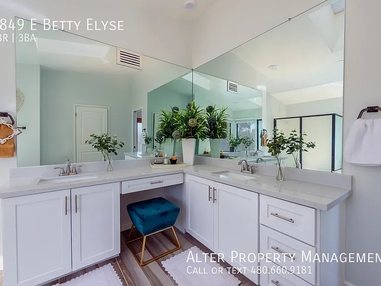 5849 E Betty Elyse Ln — Photo 22