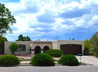 2204 Brillante St, Santa Fe, NM 87505