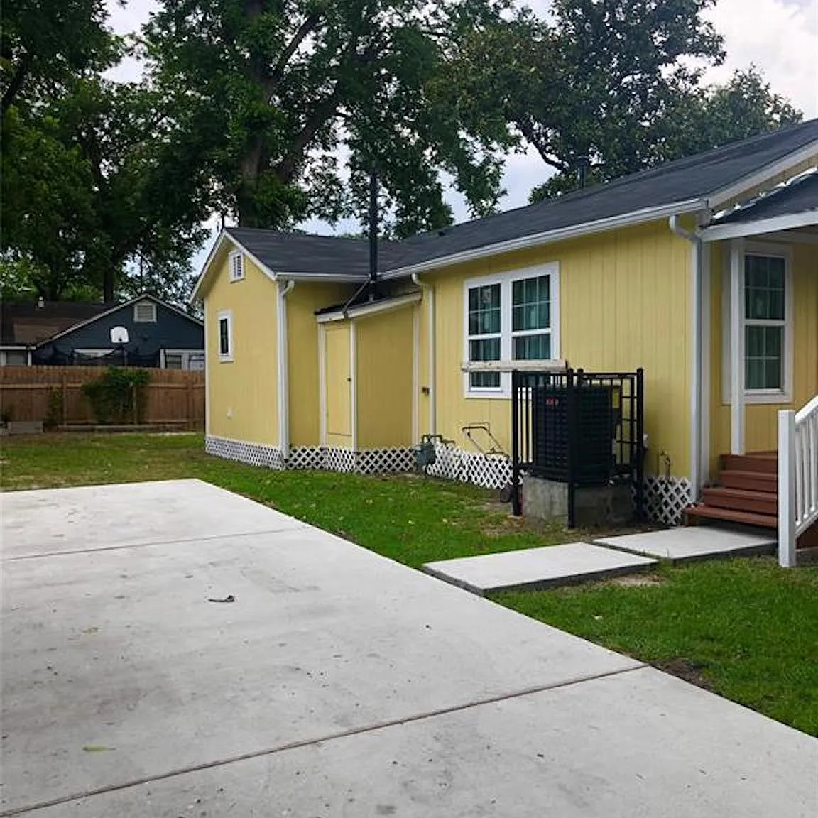 2 bed, 1.5 bath, 798 sqft, $1,350 — Photo 4