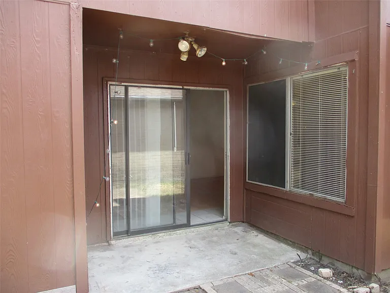 7610 Lemma Dr — Photo 13
