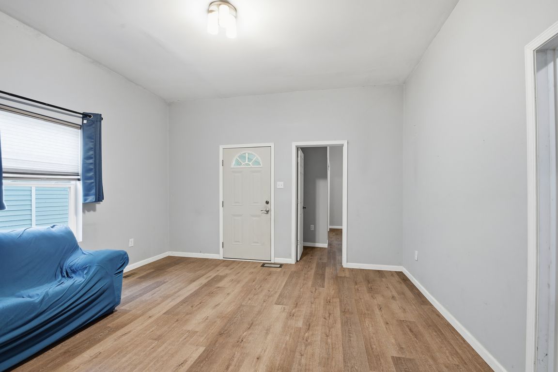 next background image