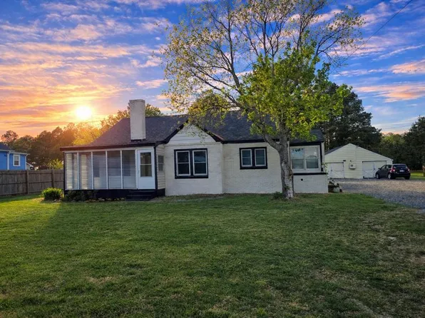 21484 Southside Rd, Onancock, VA 23417