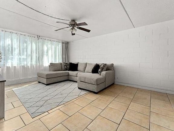5th image of 111 Kahului Beach Rd APT B112