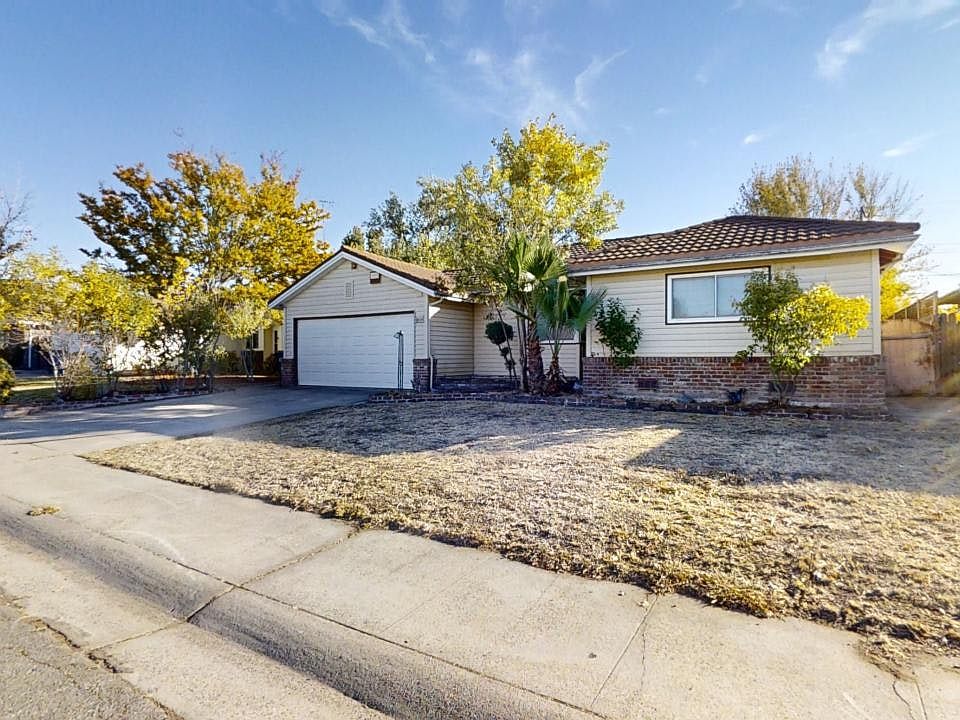 1st image of 2336 52nd Ave