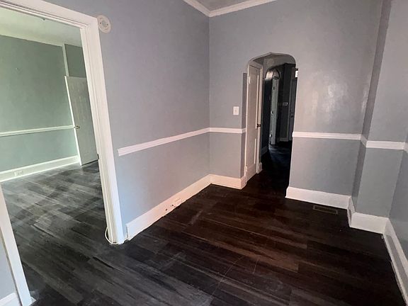 3rd image of 2301 Anoka Ave APT 1