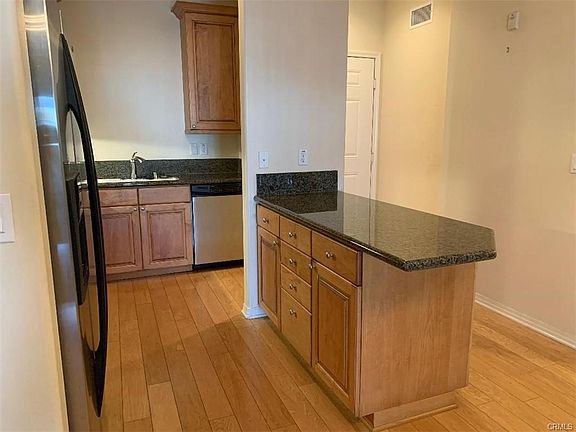 5th image of 1365 Crafton Ave APT 1005