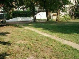 3228 Perrysville Ave, Observatory, PA 15214