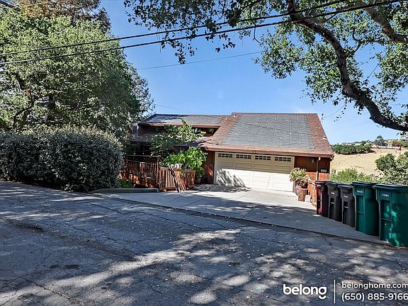2nd image of 26426 Parkside Dr Unit 1