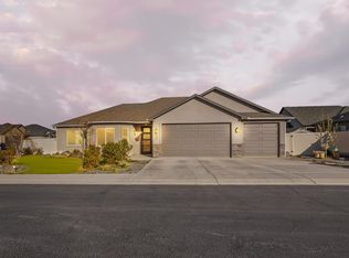 2496 Solstice Ln, Grand Junction, CO 81505