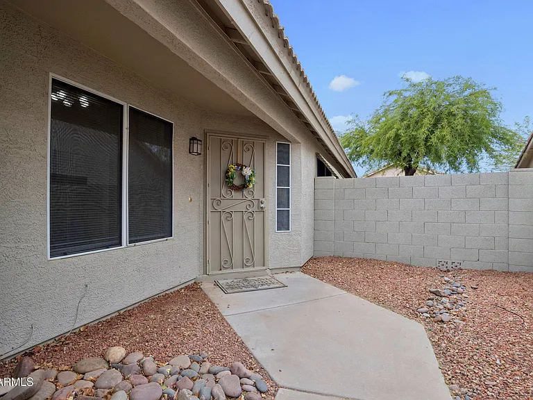 15661 W Hammond Dr — Photo 4
