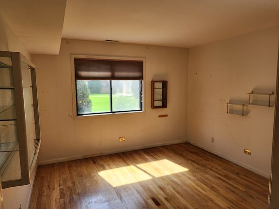 5th image of 9300 Hamilton Ct #D1