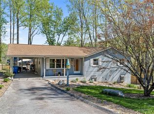151 Charland Frst, Asheville, NC 28803