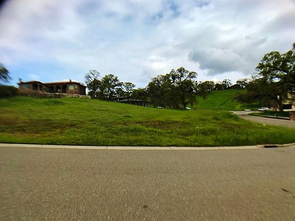 3rd image of 1510 Gionata Way