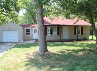 2201 S Richmond Rd, Decatur, IL 62521