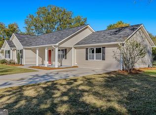 26 Eva Dr, Hampton, GA 30228