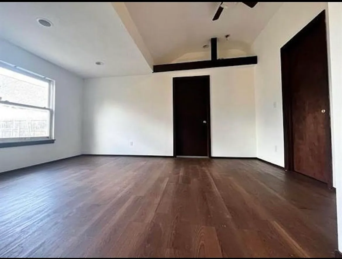 1 bed, 480 sqft, $1,350 — Photo 3