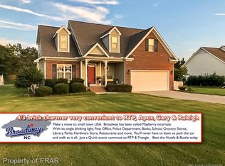 103 W Harrington Ave, Broadway, NC 27505