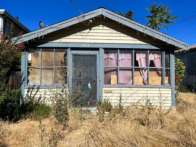 1st image of 1054 Delmas Ave