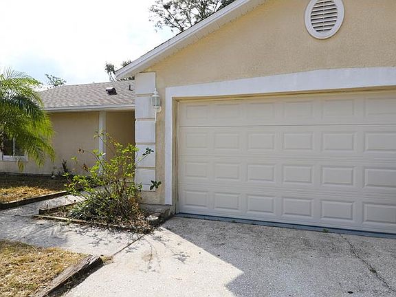 2nd image of 1818 Deanna Dr #1