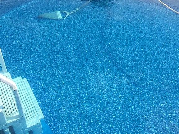 5th image of 9924 Eden Ave