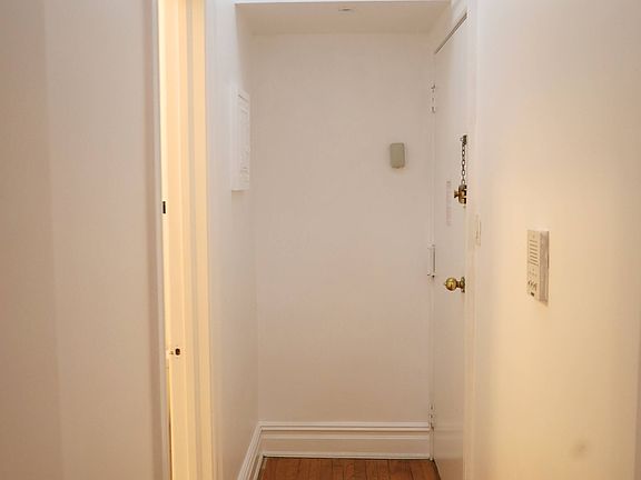 5th image of 25 W 95th St APT 2B