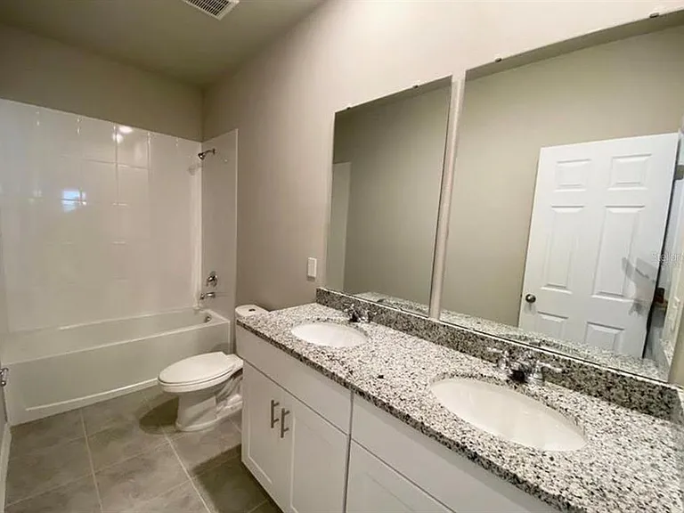 2333 Mystic Maze Ln — Photo 17