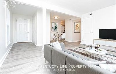 5th image of 2400 Woodhill Dr #4D