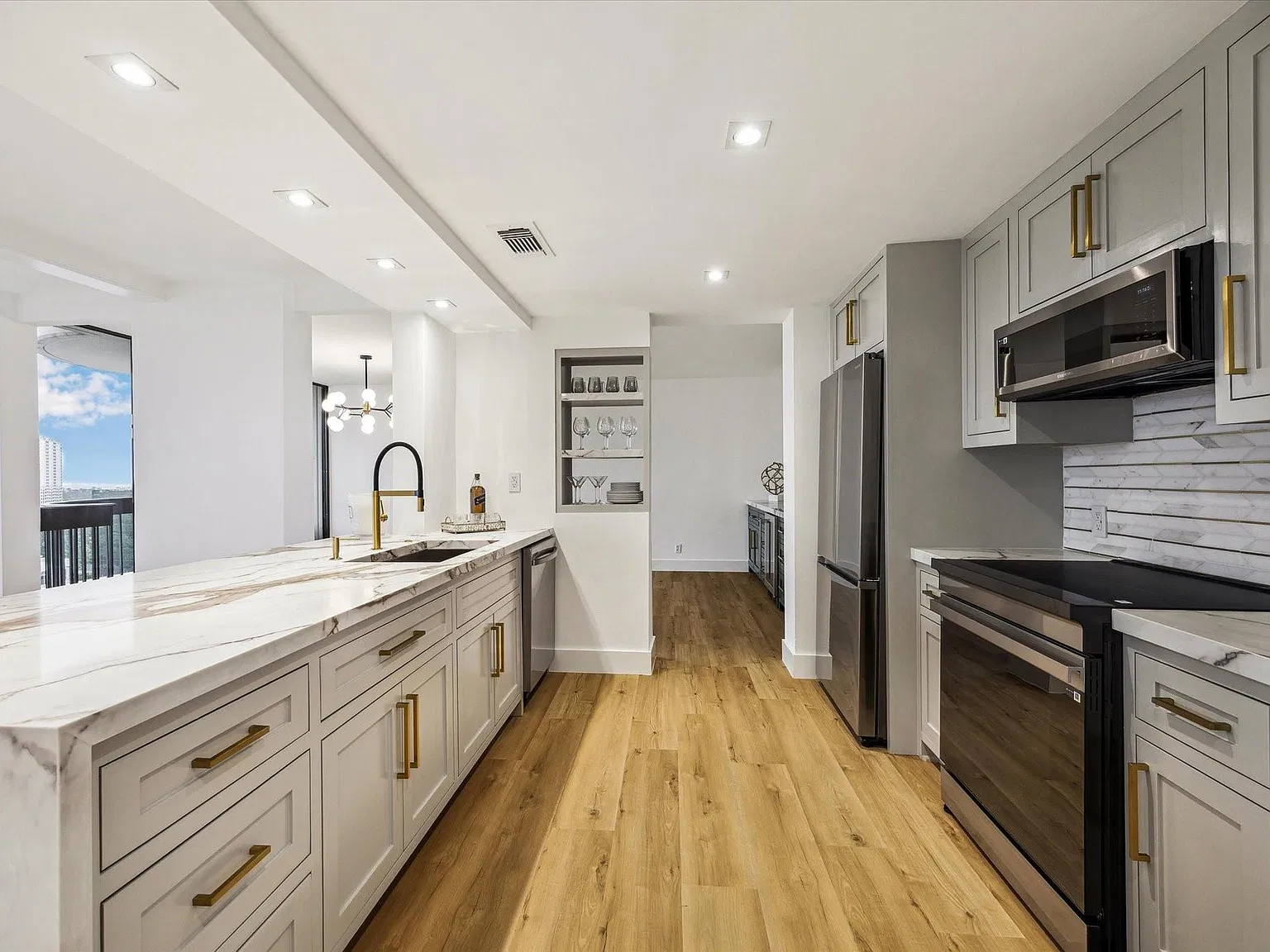 1 bed, 1.0 bath, 1080 sqft, $4,500 — Photo 4