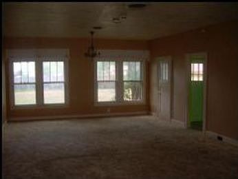 3rd image of 601 Fetick Ave