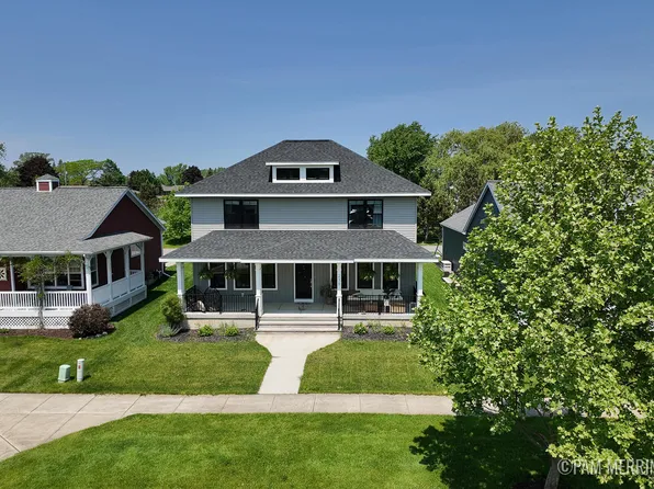 235 Liberty St NW, Sparta, MI 49345