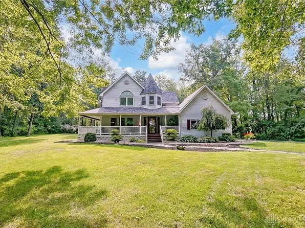 3450 Ridge Rd, Springfield, OH 45502