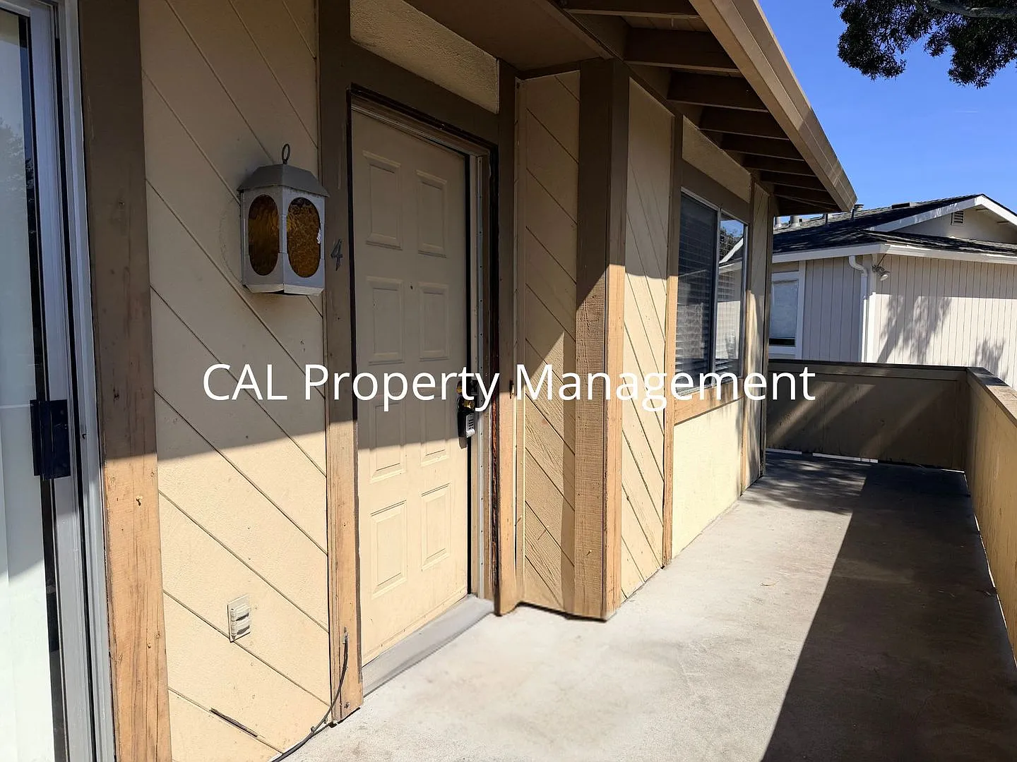 3 Bedroom Condo in North Salinas — Photo 3