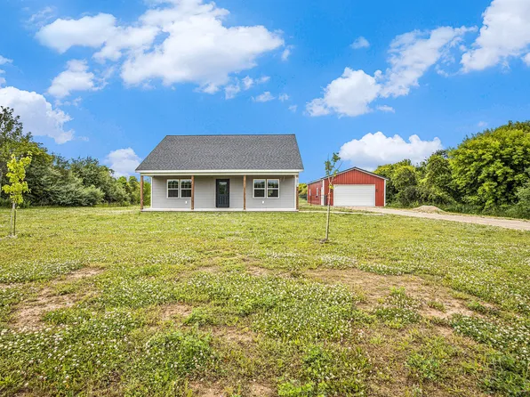 10619 S West County Line Montcalm Rd, Greenville, MI 48838