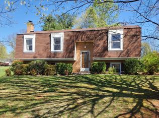 3663 Bower Rd, Roanoke, VA 24018