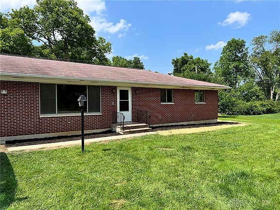 2nd image of 159 Carrousel Dr