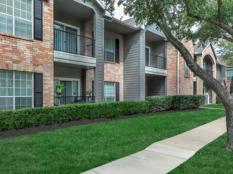 Richmond Towne Homes — Photo 20