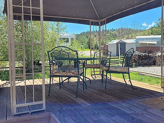 Outside patio and dinning