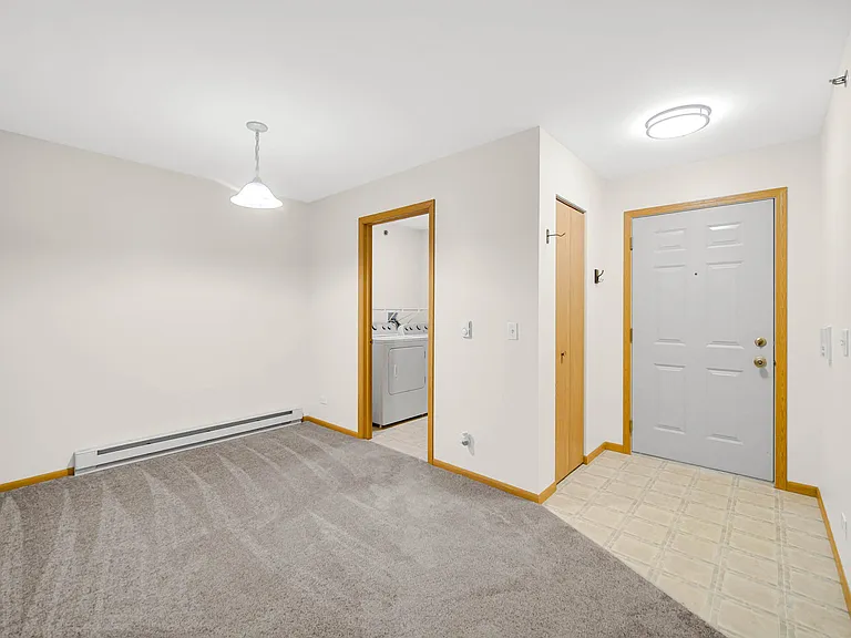 300 Cunat Blvd #2C — Photo 7