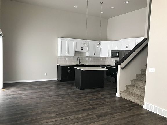 3rd image of 2115 Allison Ln W #0