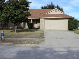 602 Oak Ridge Dr, Pflugerville, TX 78660