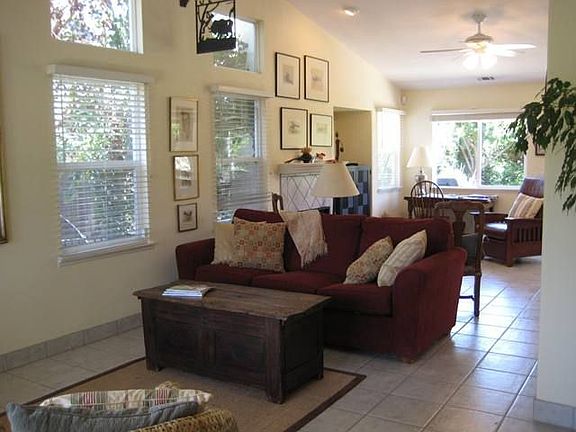 Shows like a model home
