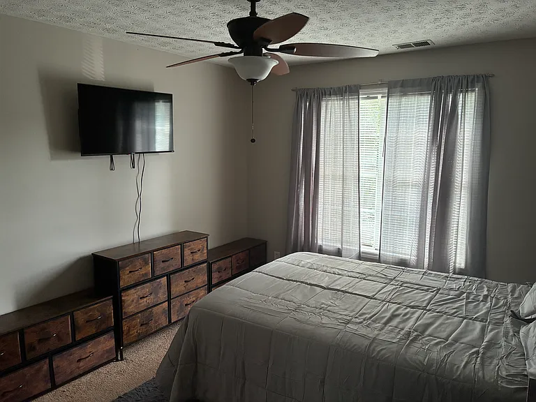 1098 Deshon Trl — Photo 2