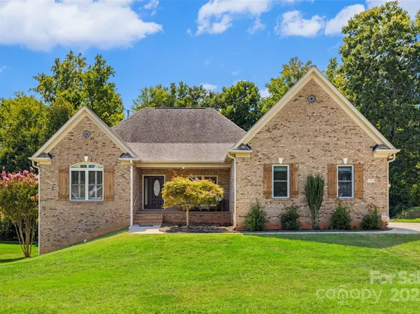 1593 Worthington Xing, Rock Hill, SC 29732