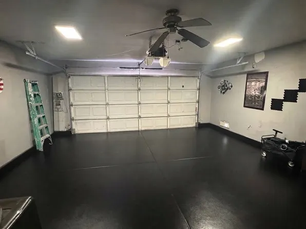 1237 Nugget Creek Dr, Las Vegas, NV 89108