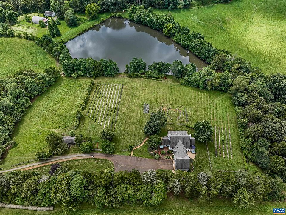 8138 S Blue Ridge Tpke, Rochelle, VA 22738 MLS 643604 Zillow