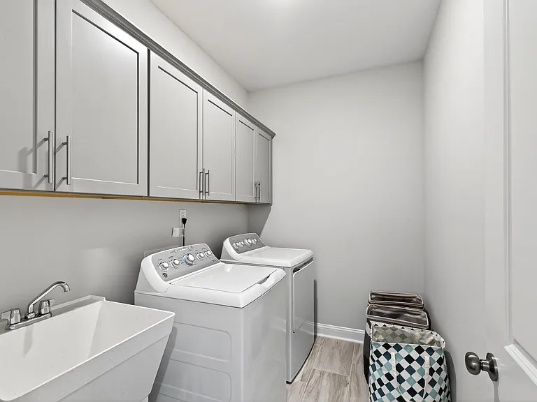 125 Fairport Ln — Photo 24
