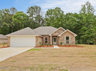 120 Jasmine Cove Dr, Brandon, MS 39042