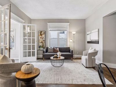 3208 Pleasant Ave, Minneapolis, MN, 55408